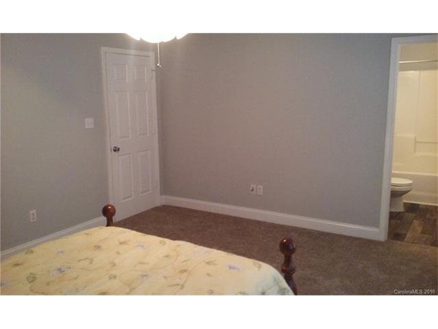 502 Pineview Dr, Spencer, NC 28159 photo 6