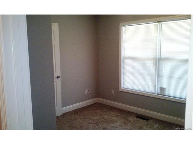 502 Pineview Dr, Spencer, NC 28159 photo 8