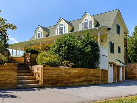 18 Weaver Smith Dr, Candler, NC 28715 photo 2