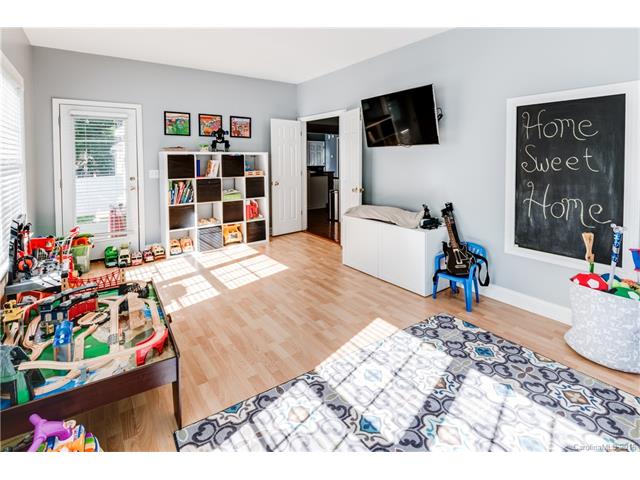 9814 Willow Leaf Ln, Cornelius, NC 28031 photo 11