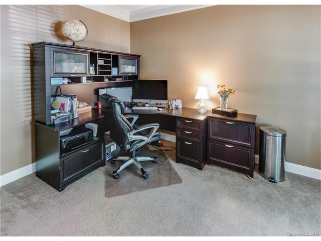 9814 Willow Leaf Ln, Cornelius, NC 28031 photo 5