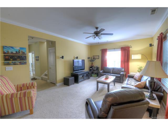 9619 Willow Leaf Ln, Cornelius, NC 28031 photo 5