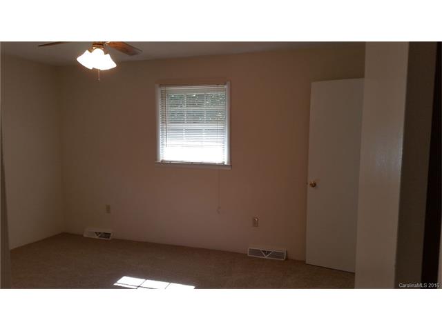 2425 Lynn Dr, Concord, NC 28025 photo 20