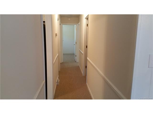 2425 Lynn Dr, Concord, NC 28025 photo 5