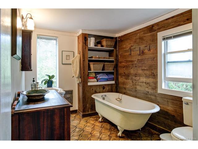109 Sparrow Ln, Bostic, NC 28018 photo 14