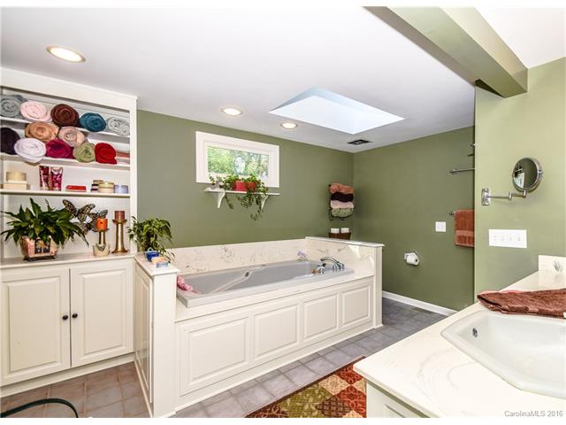 410 Walnut St, Davidson, NC 28036 photo 16