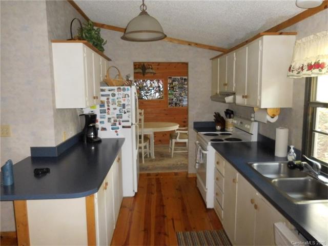 9005 Clement Cir, Terrell, NC 28682 photo 7