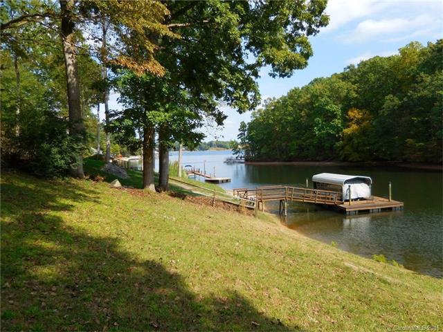 9005 Clement Cir, Terrell, NC 28682 photo 3