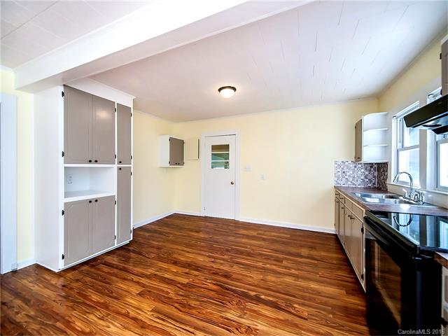 982 E 13th St, Kannapolis, NC 28083 photo 6