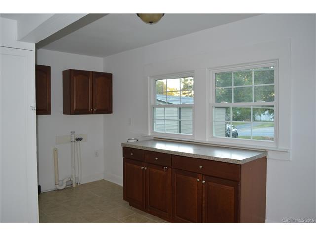 1502 Moose Rd, Kannapolis, NC 28083 photo 2