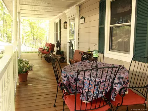 185 Loop Rd, Clyde, NC 28721 photo 19