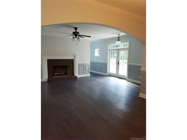 708 Spring St, Concord, NC 28025 photo 5