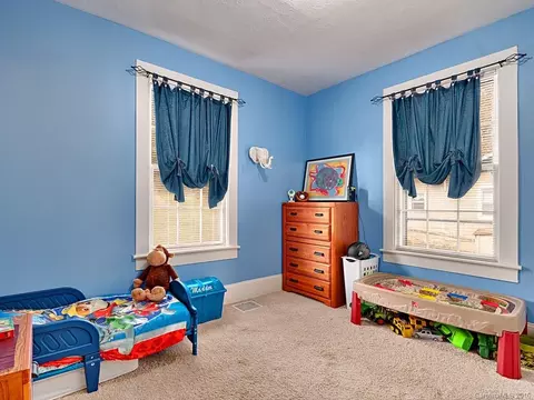 12 Thomson Ave, Canton, NC 28716 photo 9