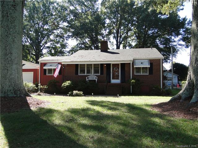 21018 Pine St, Cornelius, NC 28031 photo 1