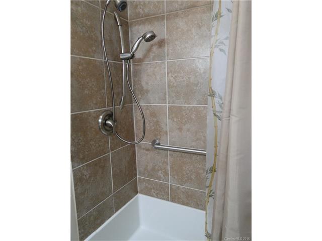 21018 Pine St, Cornelius, NC 28031 photo 8