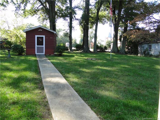 21018 Pine St, Cornelius, NC 28031 photo 18