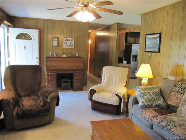 818 E Chestnut St, Stanley, NC 28164 photo 7