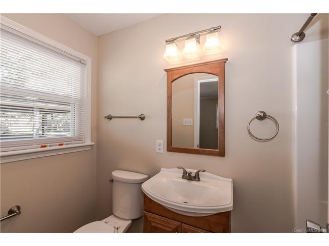 1015 11th St, Kannapolis, NC 28083 photo 16