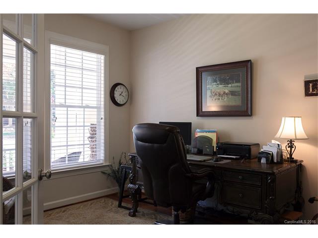 18733 The Commons Blvd, Cornelius, NC 28031 photo 5