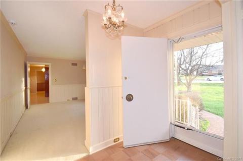 2002 E Innes St, Salisbury, NC 28146 photo 3