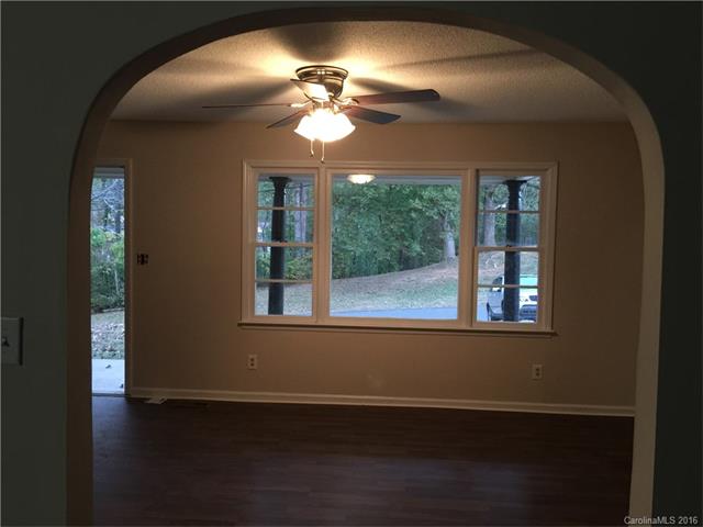 4409 Farmbrook Rd, Gastonia, NC 28056 photo 5