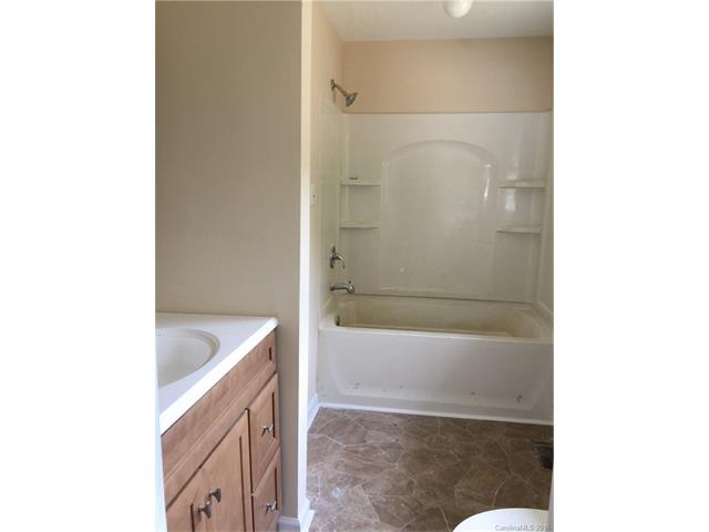 4409 Farmbrook Rd, Gastonia, NC 28056 photo 16