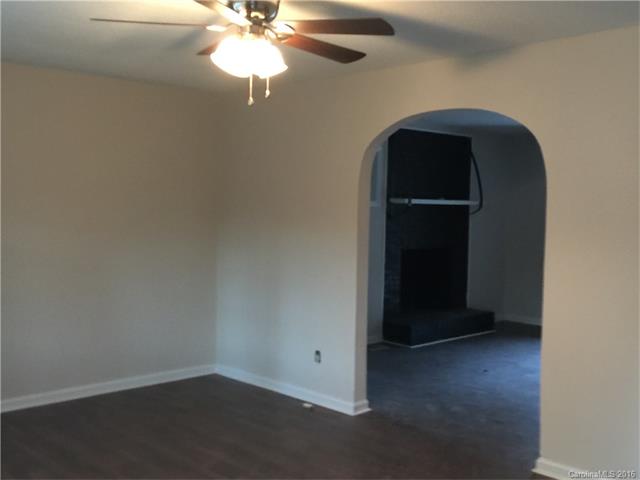 4409 Farmbrook Rd, Gastonia, NC 28056 photo 4