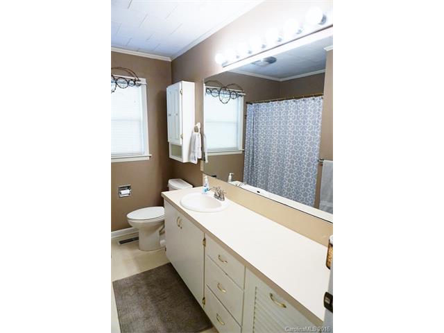 808 4th Street St, Conover, NC 28613 photo 23