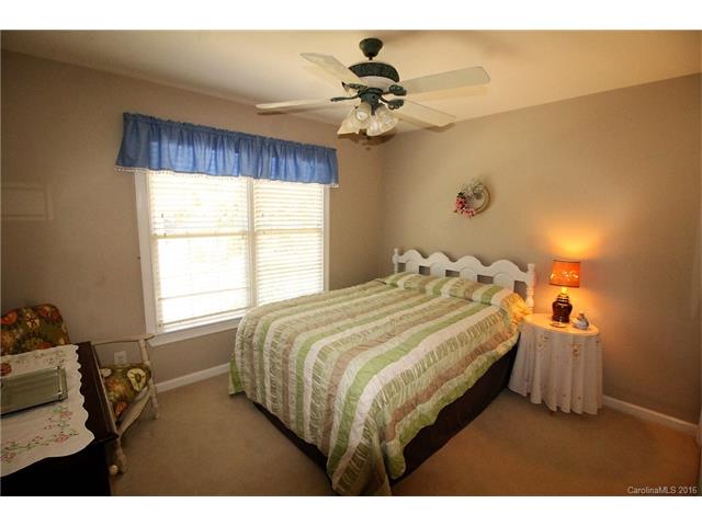 21028 Lagoona Dr, Cornelius, NC 28031 photo 19