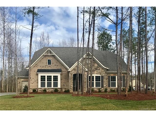 2002 Donovan Dr, Matthews, NC 28104 photo 1