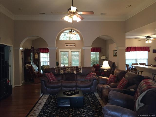 20141 Tailwind Ln, Cornelius, NC 28031 photo 3