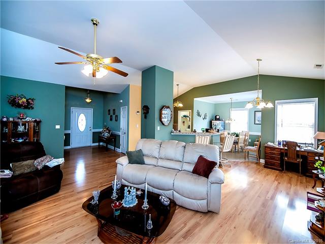 1437 Winthrop Ln, Monroe, NC 28110 photo 5