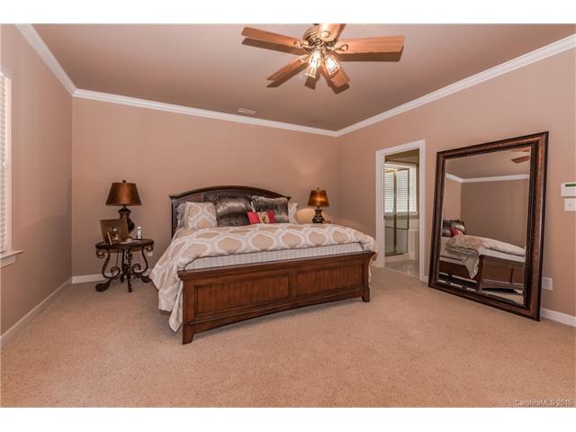 8401 Bampton Dr, Concord, NC 28027 photo 13