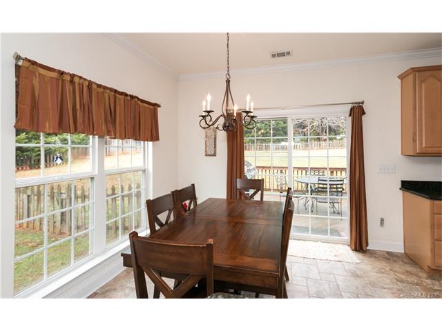 111 Villa Ln, Davidson, NC 28036 photo 11