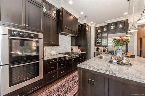 8412 Robbins Crescent Dr, Cornelius, NC 28031 photo 9