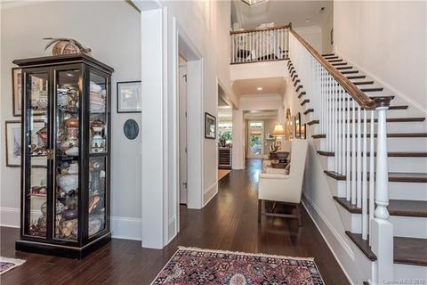 8412 Robbins Crescent Dr, Cornelius, NC 28031 photo 2
