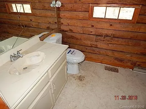 591 Deep Gap Loop Rd, Flat Rock, NC 28731 photo 7