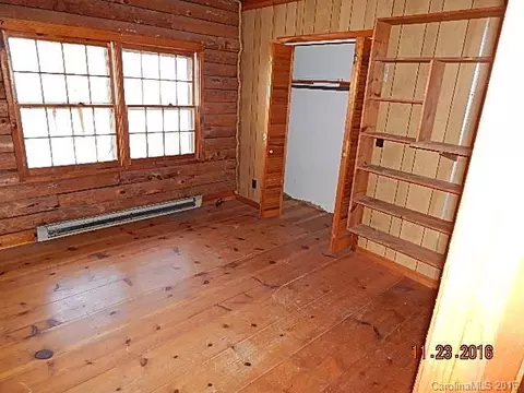 591 Deep Gap Loop Rd, Flat Rock, NC 28731 photo 8