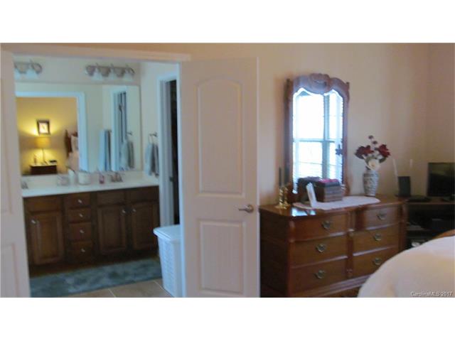 7194 Ogden Pl, Denver, NC 28037 photo 13