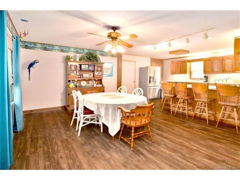 331 E Chamblee Dr, Salisbury, NC 28147 photo 5