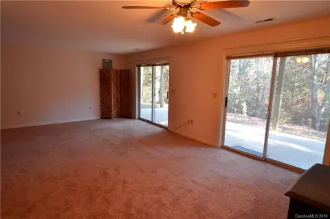 600 Fairview Forest Dr, Fairview, NC 28730 photo 10