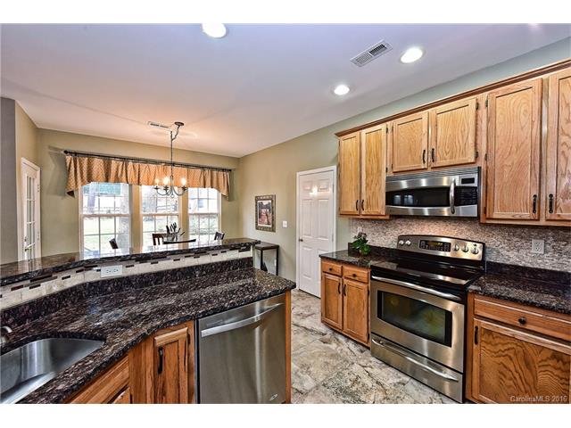 416 Saint George Rd, Fort Mill, SC 29708 photo 9