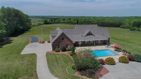 4154 E Maiden Rd, Maiden, NC 28650 photo 1