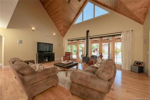 4154 E Maiden Rd, Maiden, NC 28650 photo 8