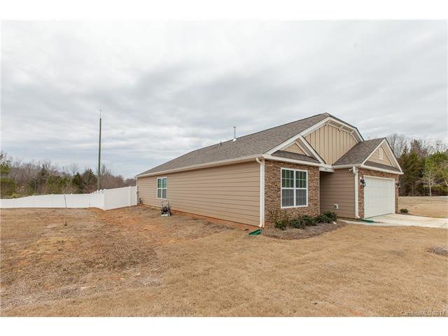 2108 Fieldstone Gate Ct, Monroe, NC 28112 photo 2