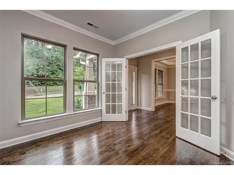 16632 Ruby Hill Pl, Charlotte, NC 28278 photo 4