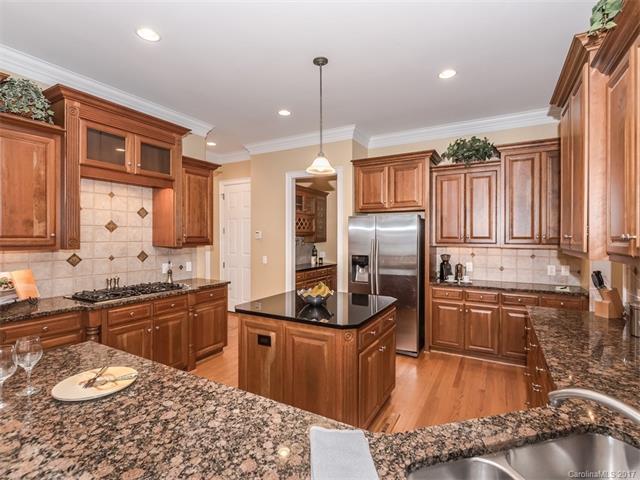 19411 Overleaf Ln, Davidson, NC 28036 photo 11