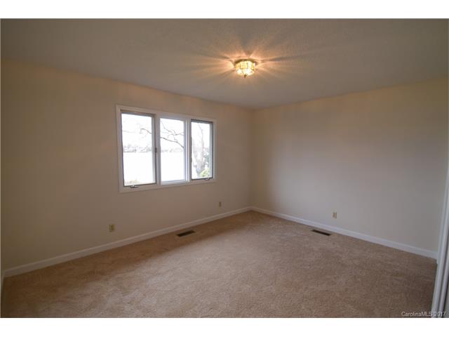 7943 Placid Ct, Denver, NC 28037 photo 17