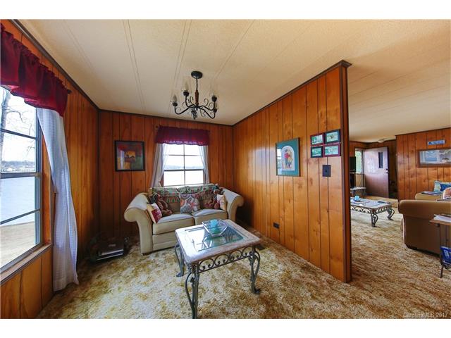 488 Squirrel Ln, Clover, SC 29710 photo 13