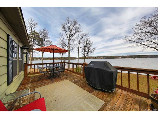 488 Squirrel Ln, Clover, SC 29710 photo 8